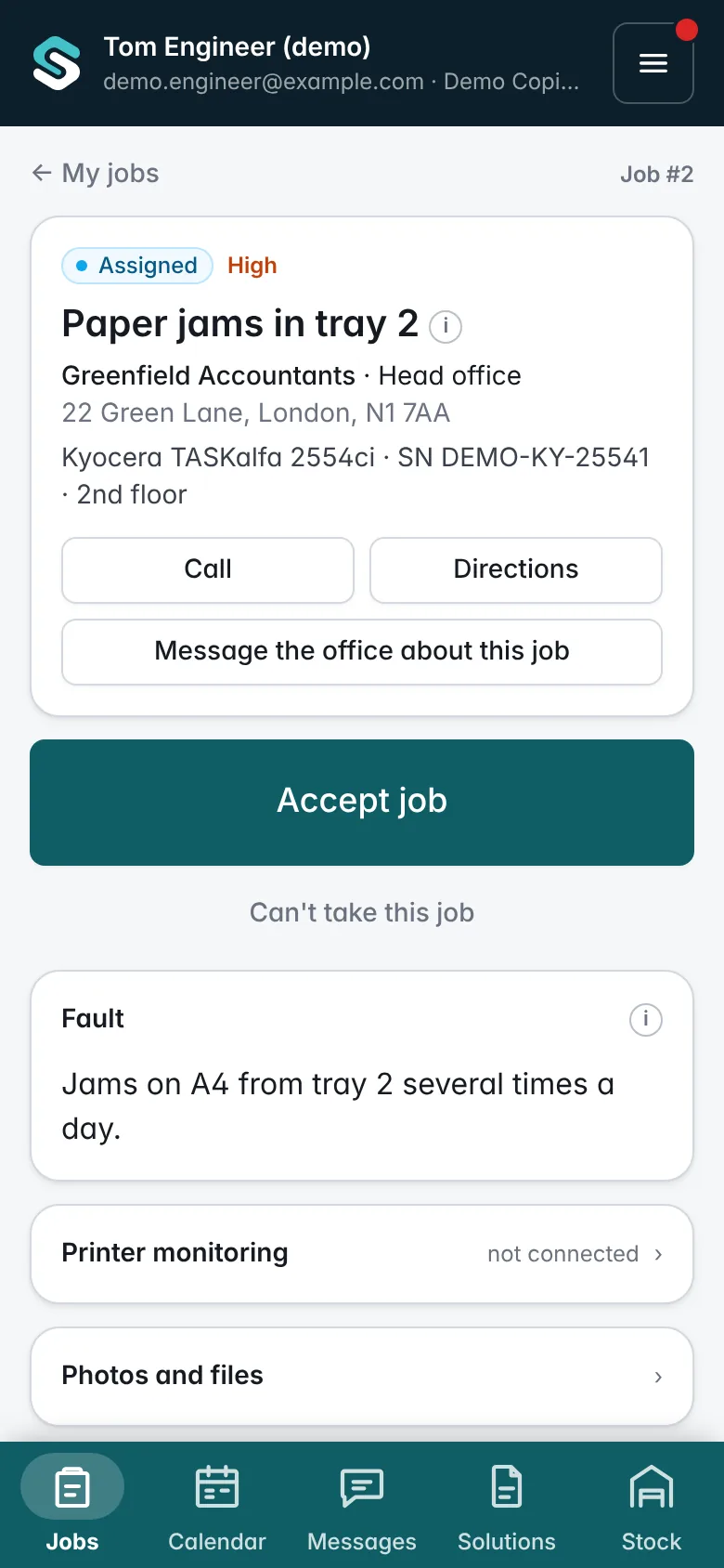 A newly assigned job on the engineer's phone, waiting to be accepted